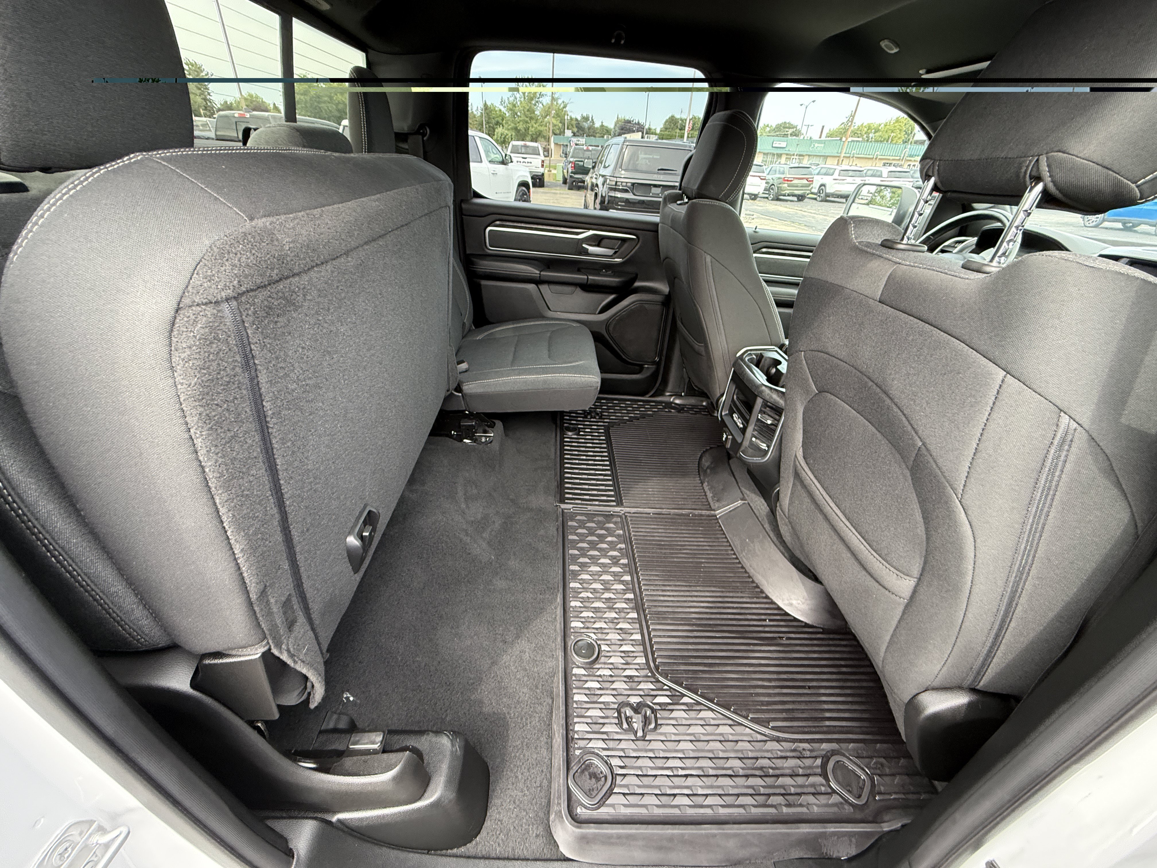 Used 2019 RAM 1500 Big Horn AWD/4WD image 14