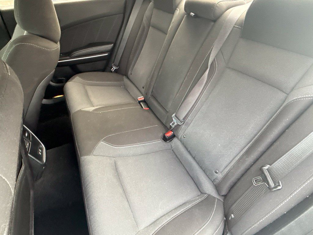 Used 2019 Dodge Charger SXT RWD image 24