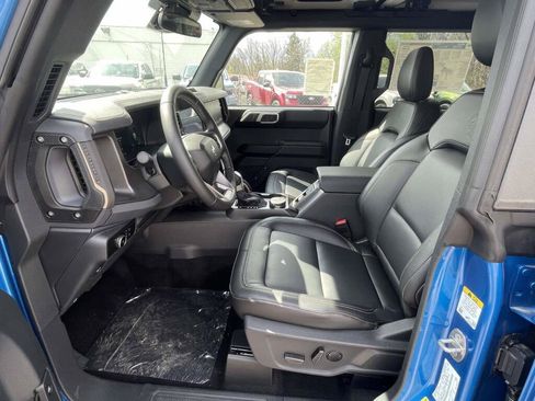 New 2025 Ford Bronco Badlands AWD/4WD image 16