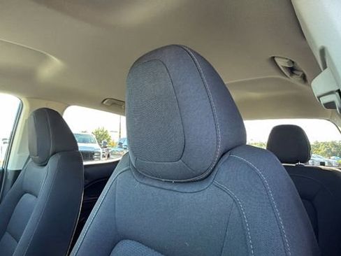 Used 2021 Chevrolet Colorado LT w/ Safety Package image 23