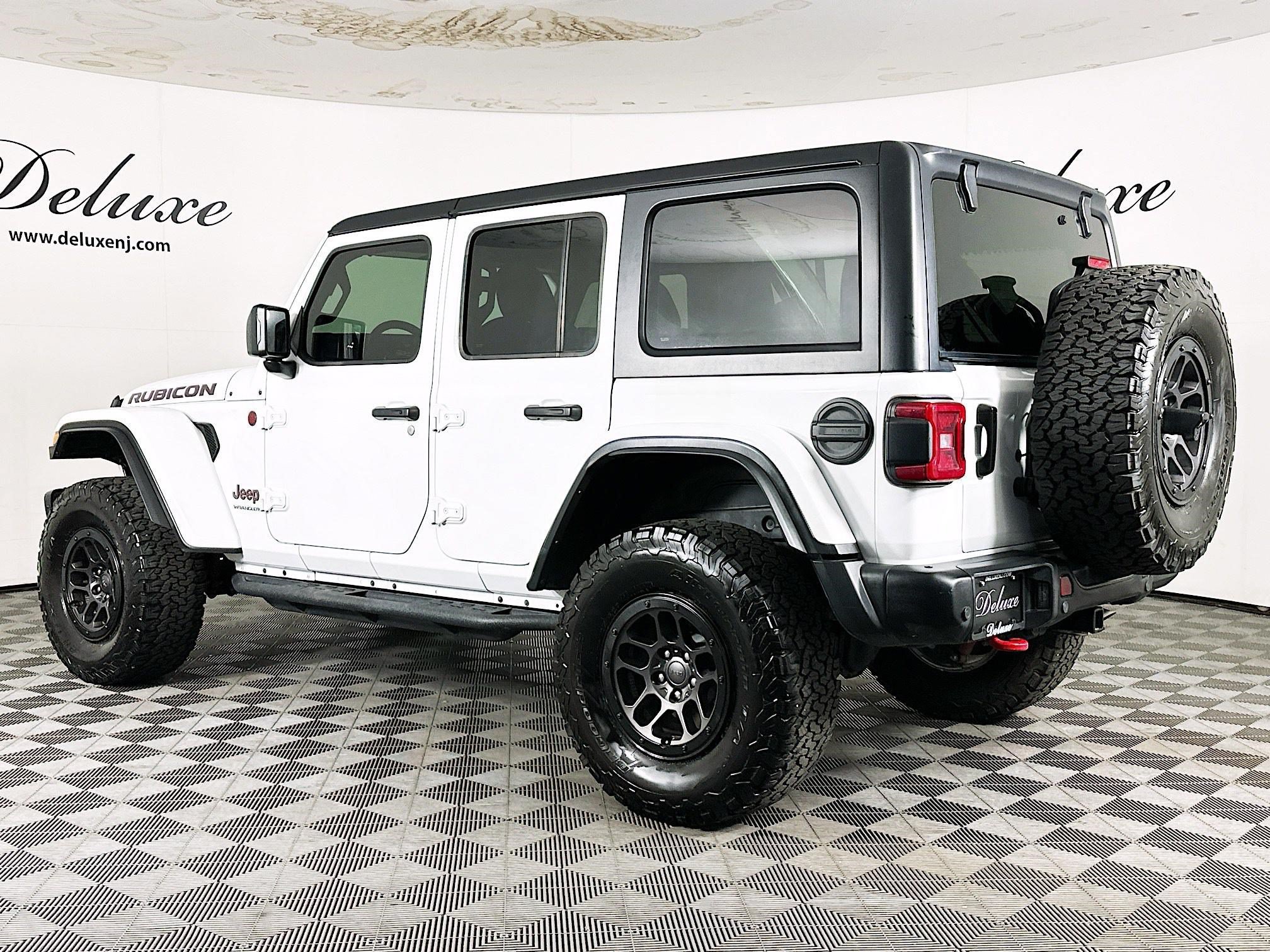 Used 2023 Jeep Wrangler Unlimited Rubicon w/ Xtreme 35 Tire Package AWD/4WD image 4