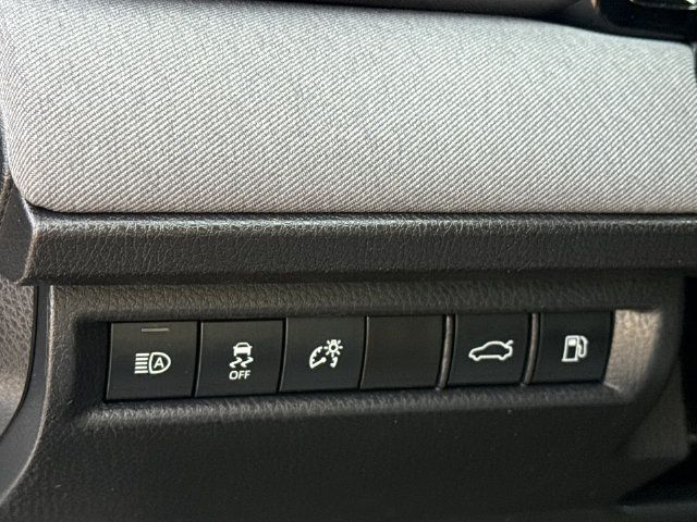 Used 2025 Toyota Camry LE w/ Convenience Package FWD image 22