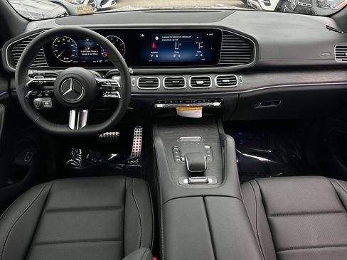 New 2026 Mercedes-Benz GLS 450 4MATIC image 2