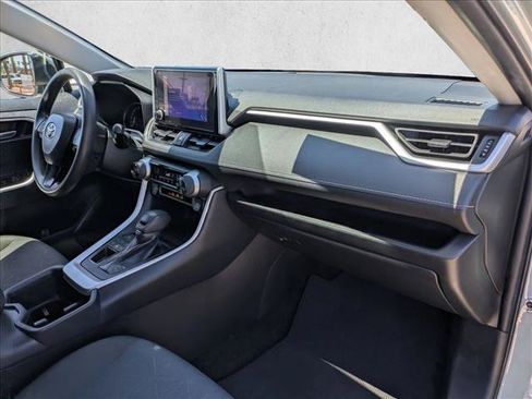 Certified 2023 Toyota RAV4 XLE AWD/4WD image 21