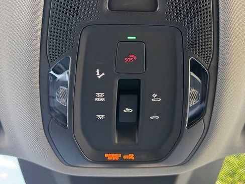 Certified 2025 Audi Q5 Premium w/ Convenience Package AWD/4WD image 22