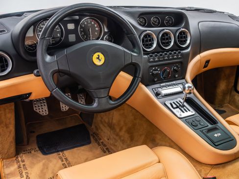 Used 2001 Ferrari 550 Maranello Coupe RWD image 13