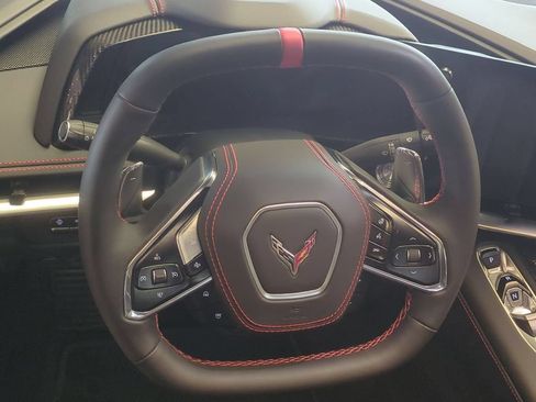 Used 2024 Chevrolet Corvette Stingray Premium Cpe w/ Z51 Performance Package RWD image 15