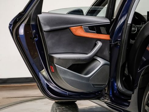 Used 2022 Audi A4 2.0T Premium image 48