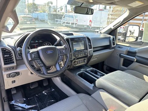Used 2017 Ford F150 XLT w/ Equipment Group 302A Luxury image 26