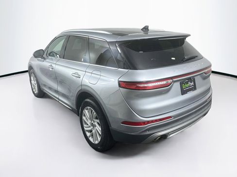 Used 2021 Lincoln Corsair FWD image 5