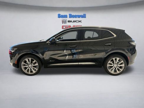 Used 2023 Buick Envision Avenir FWD image 4