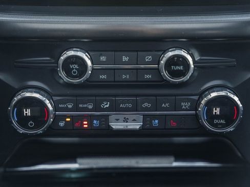 Used 2021 Ford F150 Platinum w/ Equipment Group 701A High image 30