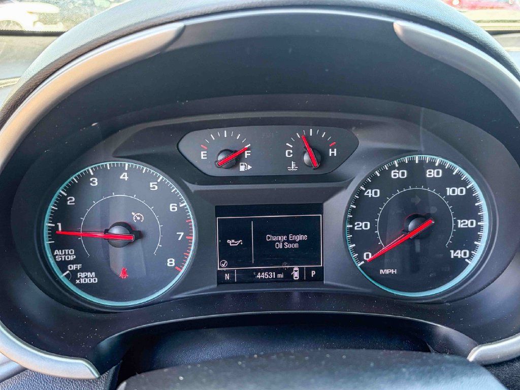 Used 2025 Chevrolet Malibu LT FWD image 10