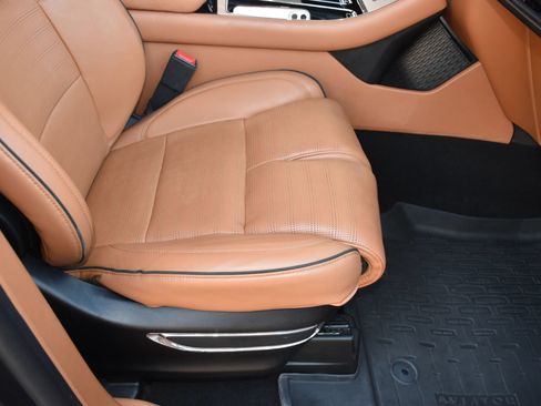 Used 2020 Lincoln Aviator Black Label w/ Dynamic Handling Package image 22