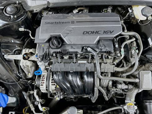 Used 2025 Kia K4 LXS image 32