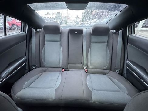 Used 2015 Dodge Charger SE w/ Popular Equipment Group RWD image 15