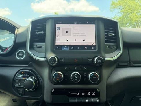Used 2022 RAM 1500 Big Horn AWD/4WD image 15