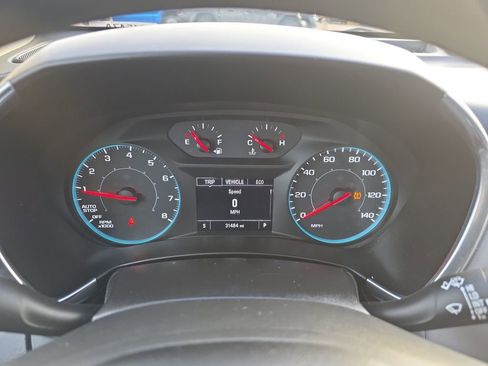 Used 2021 Chevrolet Equinox LS w/ LS Convenience Package image 16