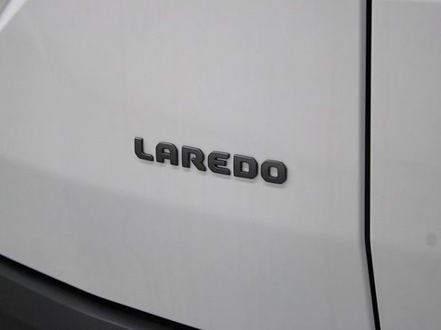 New 2026 Jeep Cherokee Laredo AWD/4WD image 41