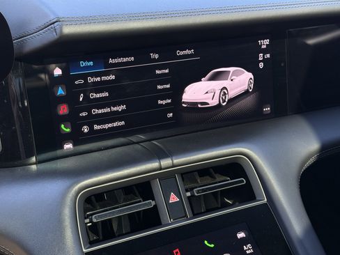 Certified 2021 Porsche Taycan 4S image 21