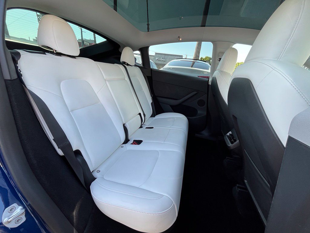 Used 2023 Tesla Model Y Long Range AWD/4WD image 10