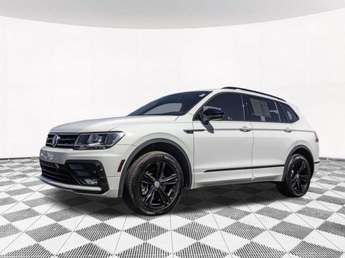Used 2019 Volkswagen Tiguan SEL Premium R-Line AWD/4WD image 6