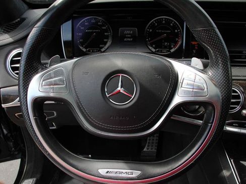 Used 2015 Mercedes-Benz S 63 AMG 4MATIC Sedan image 26