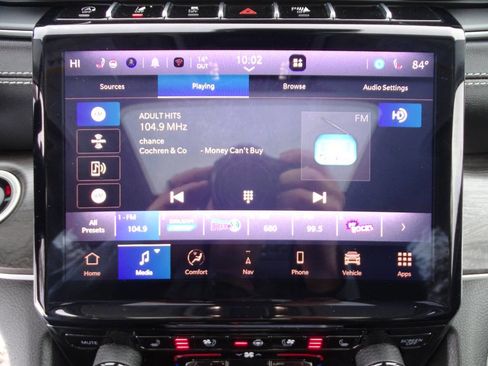 Used 2023 Jeep Grand Cherokee L Limited w/ Luxury Tech Group II image 25