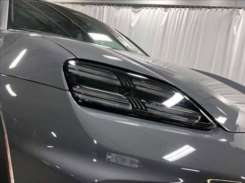 New 2025 Porsche Macan 4 Electric image 12