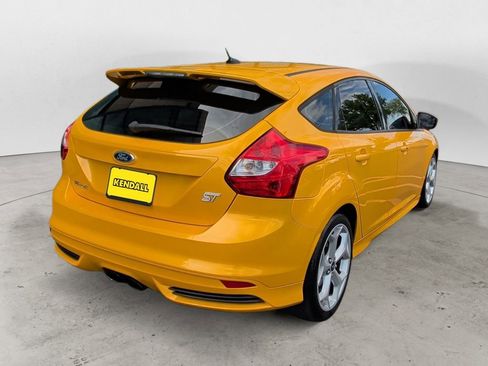 Used 2013 Ford Focus ST FWD image 5
