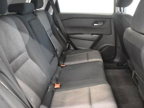 Used 2025 Nissan Rogue SV AWD/4WD image 17
