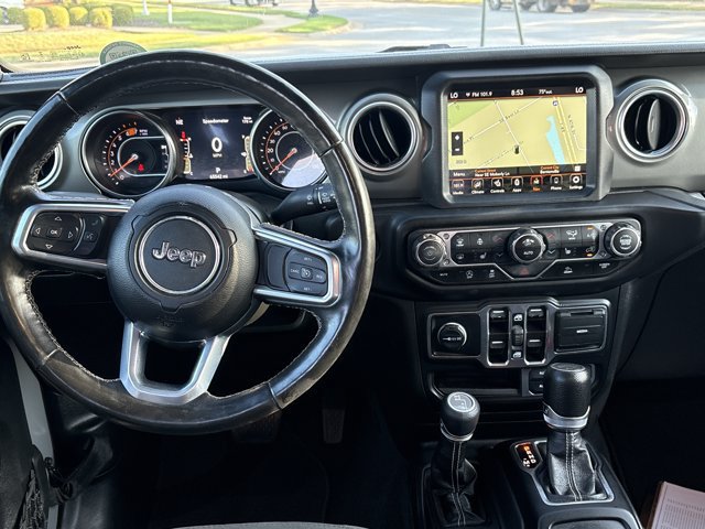 Used 2023 Jeep Wrangler Unlimited Sahara w/ Cold Weather Group AWD/4WD image 14