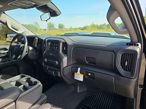 New 2026 Chevrolet Silverado 1500 Custom Trail Boss AWD/4WD image 28