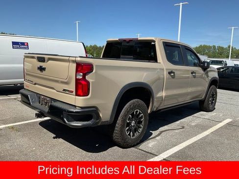 Used 2023 Chevrolet Silverado 1500 ZR2 w/ Technology Package AWD/4WD image 6