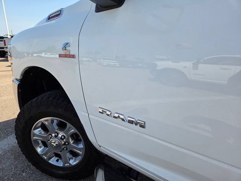 Used 2024 RAM 2500 Big Horn w/ Off Road Package AWD/4WD image 12