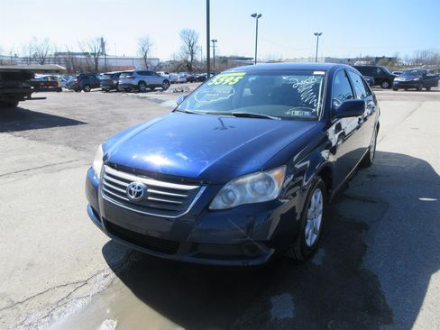 Used 2008 Toyota Avalon XL image 1
