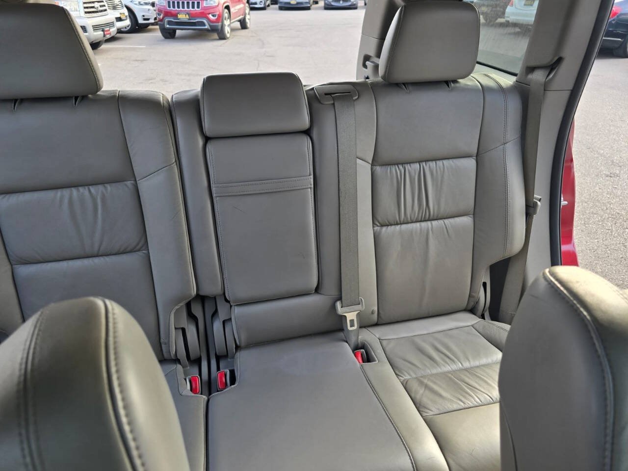 Used 2013 Jeep Grand Cherokee Laredo AWD/4WD image 31