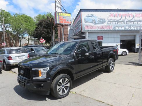 Used 2020 Ford F150 XL w/ Equipment Group 101A Mid AWD/4WD image 2