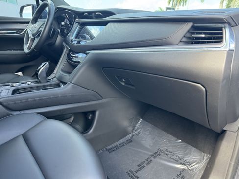 Used 2021 Cadillac XT5 Luxury image 11