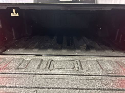 Used 2020 Jeep Gladiator Overland w/ Popular Equipment Package image 24