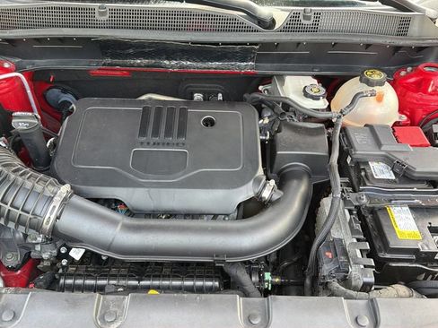Used 2023 Chevrolet Blazer LT FWD image 30