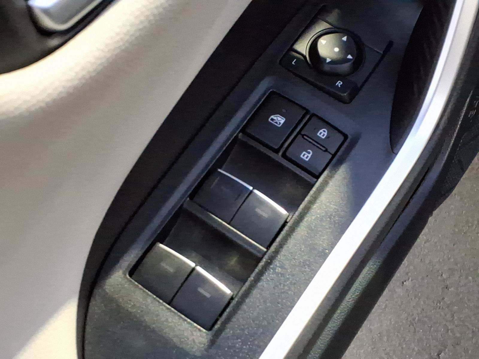 Certified 2023 Toyota RAV4 Limited FWD image 14