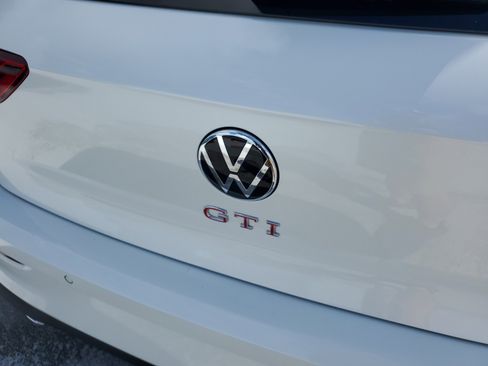New 2025 Volkswagen GTI SE image 6