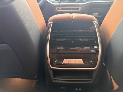 Used 2026 BMW X5 sDrive40i image 28