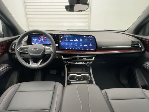 New 2026 Chevrolet Traverse Z71 w/ Driver Confidence Package image 15