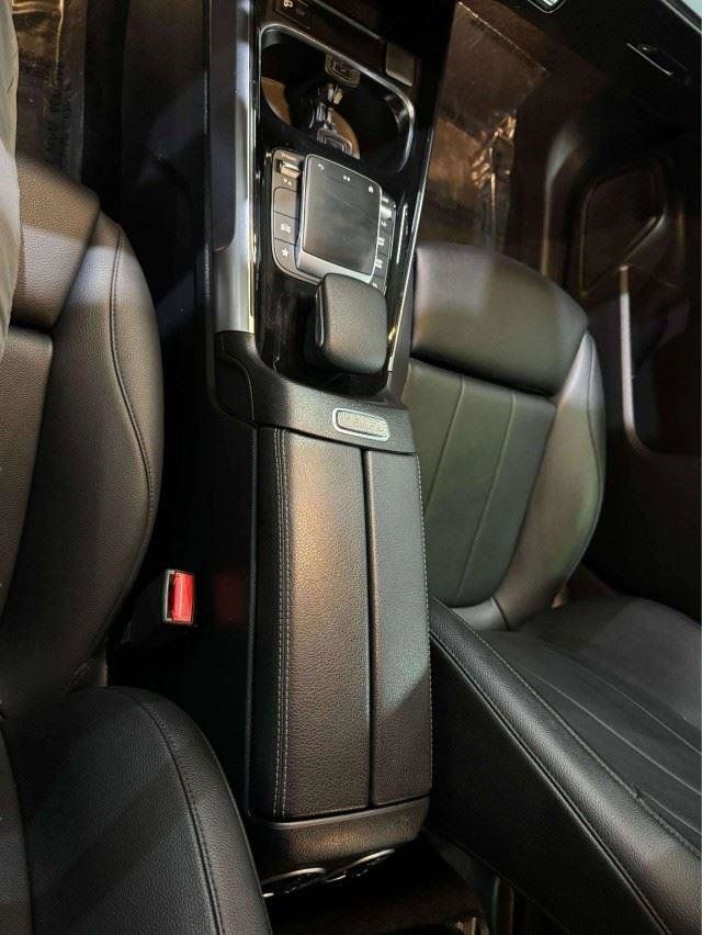 Used 2021 Mercedes-Benz GLB 250 image 59