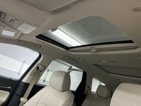 Certified 2022 Buick Enclave Avenir w/ Trailering Package, 5000 lbs. image 19