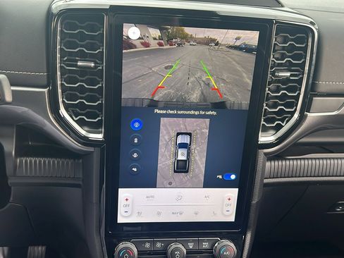 Used 2024 Ford Ranger Lariat image 27