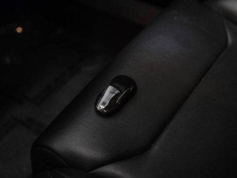 Used 2018 Tesla Model S 75D image 65