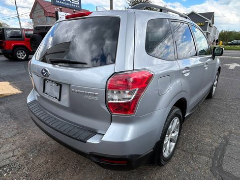 Used 2016 Subaru Forester 2.5i Premium w/ All-Weather Package AWD/4WD image 5